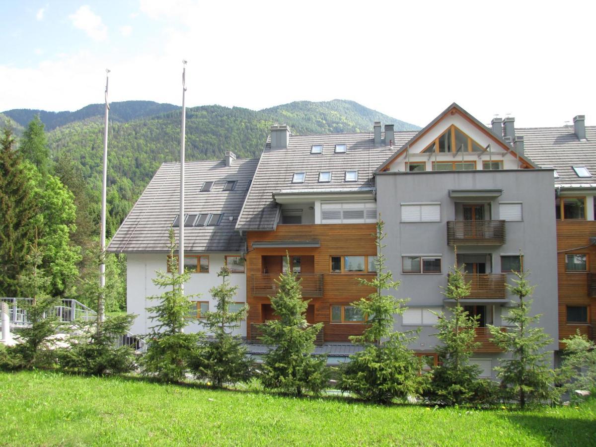 Apartments Plan Kranjska Gora Bagian luar foto